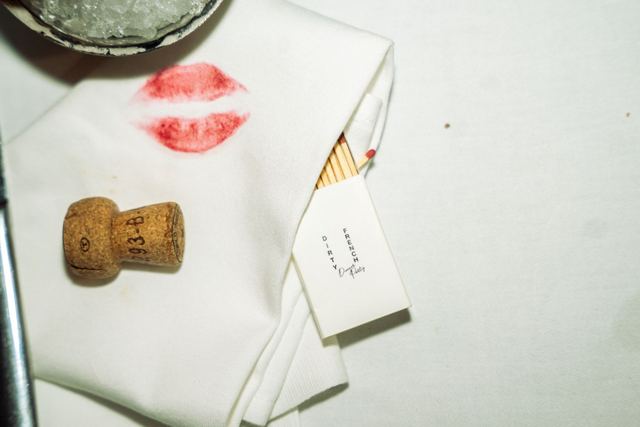 Servet met lipstickkus bij Café in the City